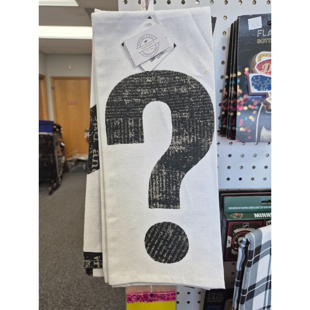 Who Dis Collection 28x18" Cotton Towel With Question Mark Print